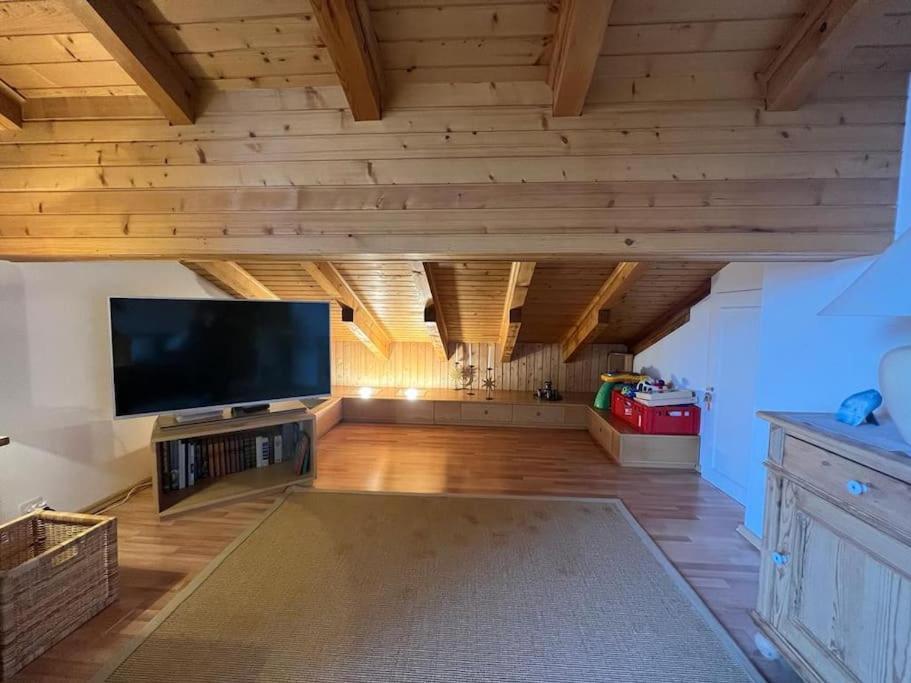 Attic Gem With Unbeatable Moubra View Crans-Montana